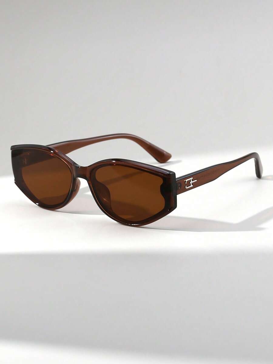 Vintage Fashion Outfit - 1 Pair Women Vintage Cat-Eye Fashionable