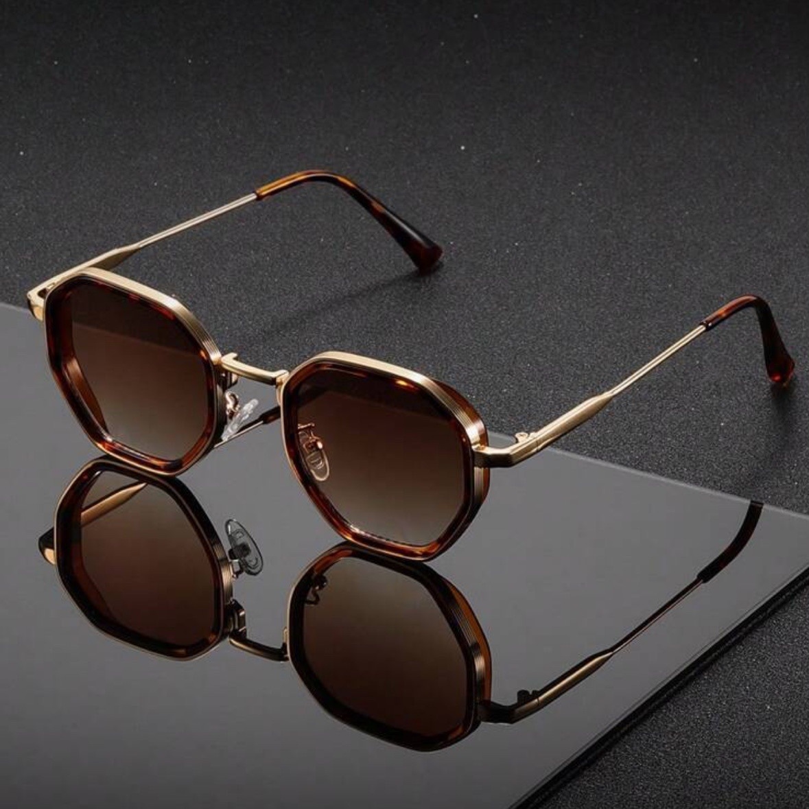 1 Pair Unisex Round Metal Fash - Vintage Outdoor Fashion ulasan dan harga